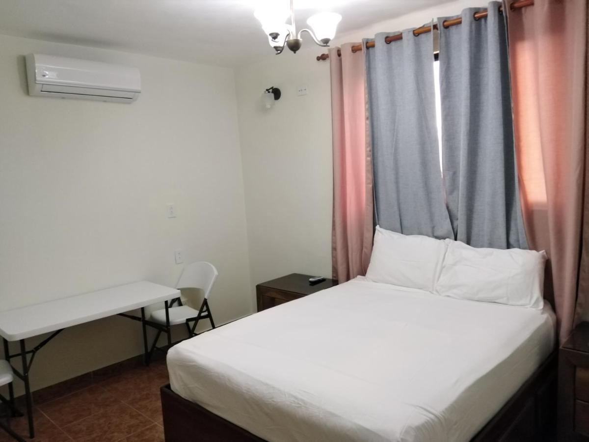 Hotel Samana Spring ภายนอก รูปภาพ