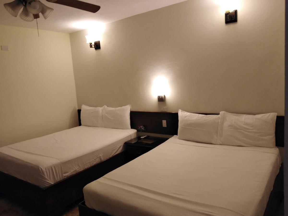 Hotel Samana Spring ภายนอก รูปภาพ